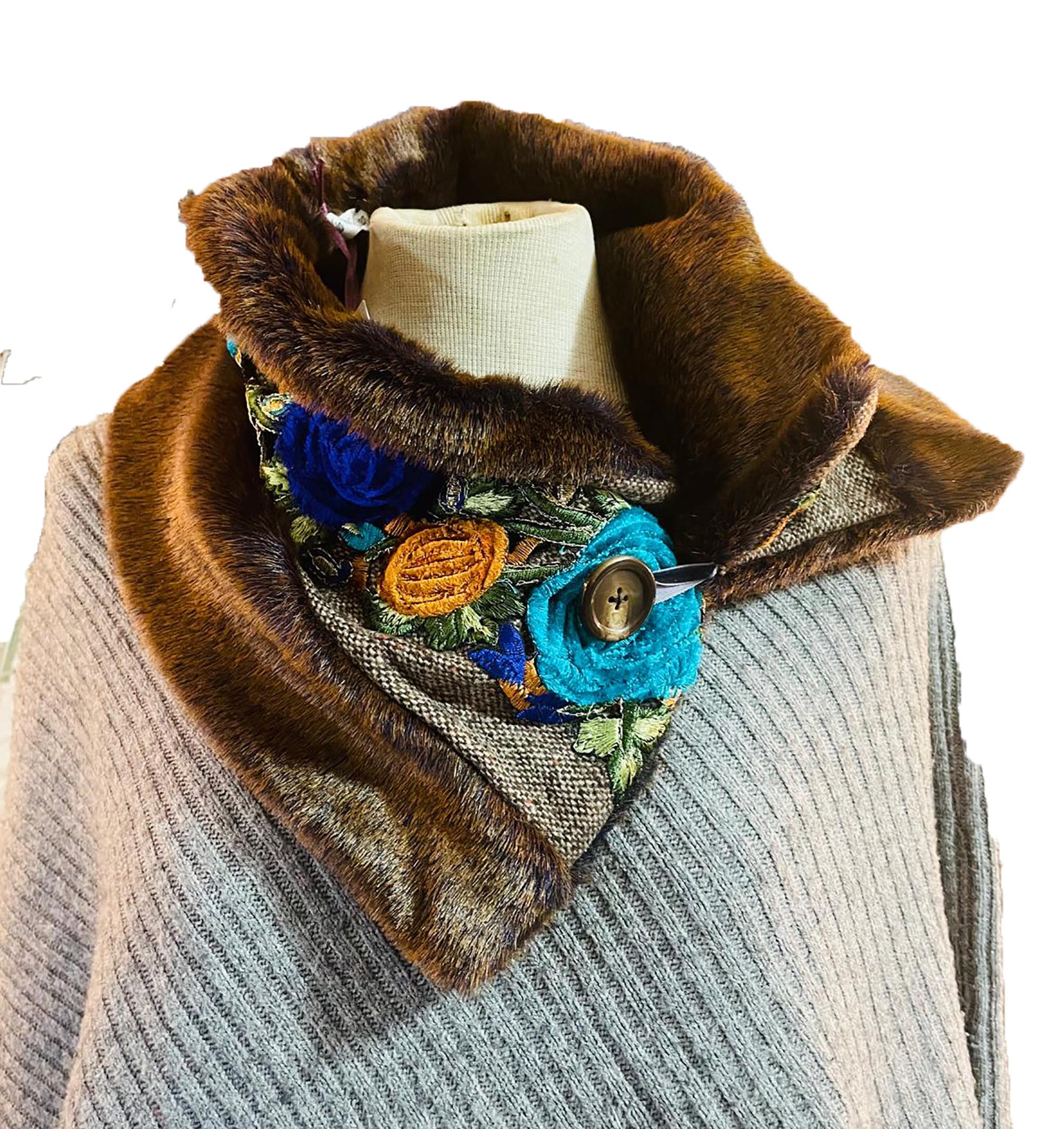 Collerette Neck Warmer