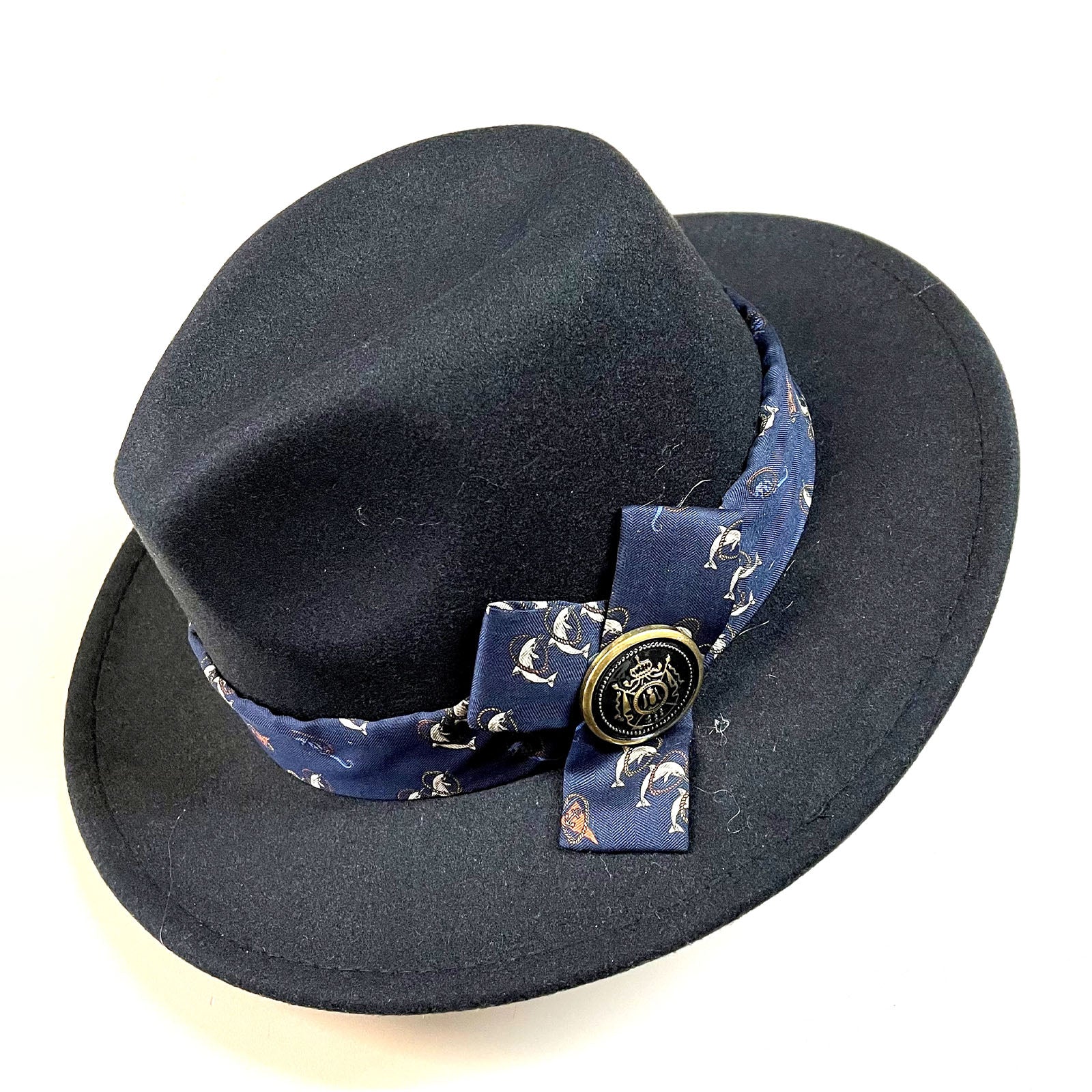 Fedora Tie