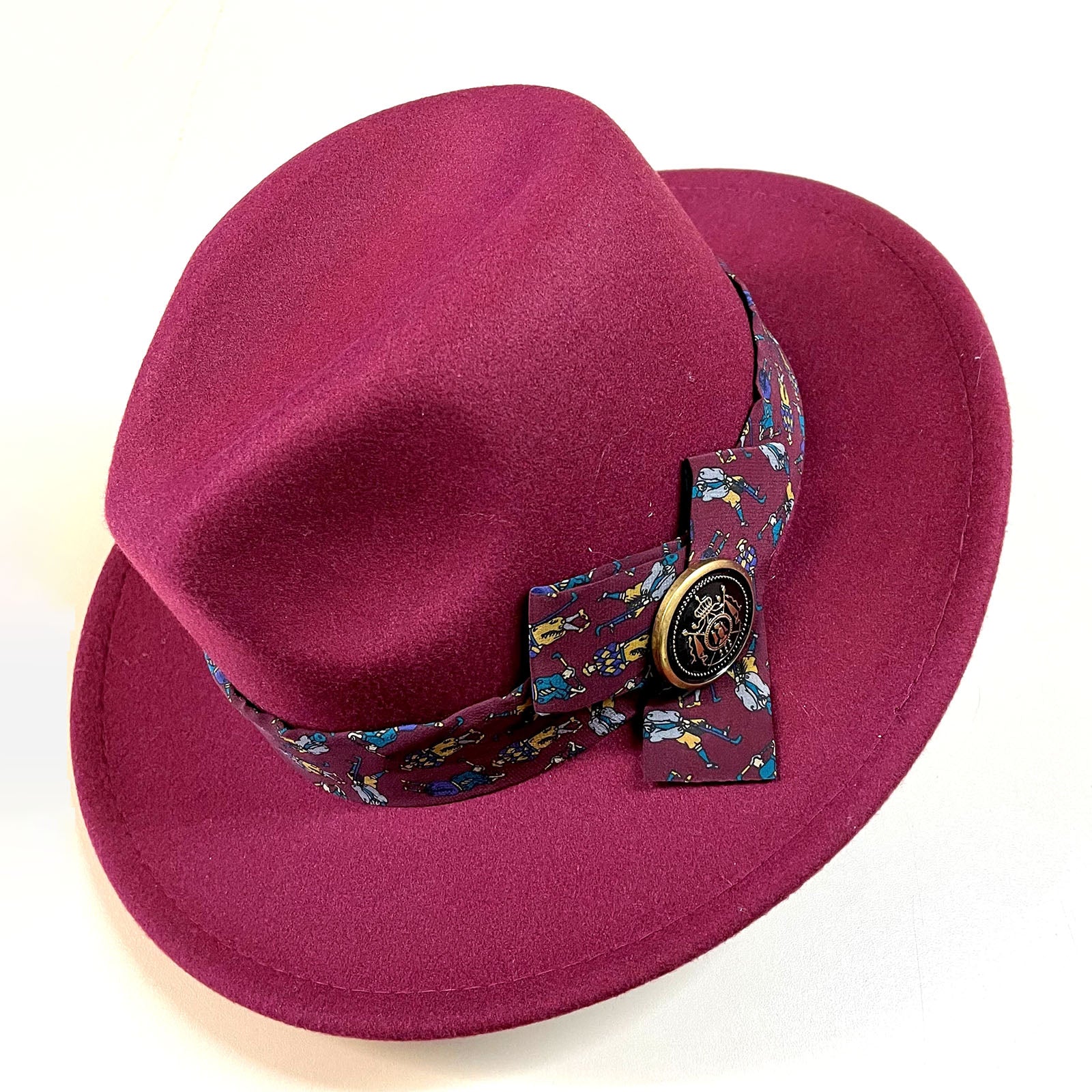 Fedora Tie