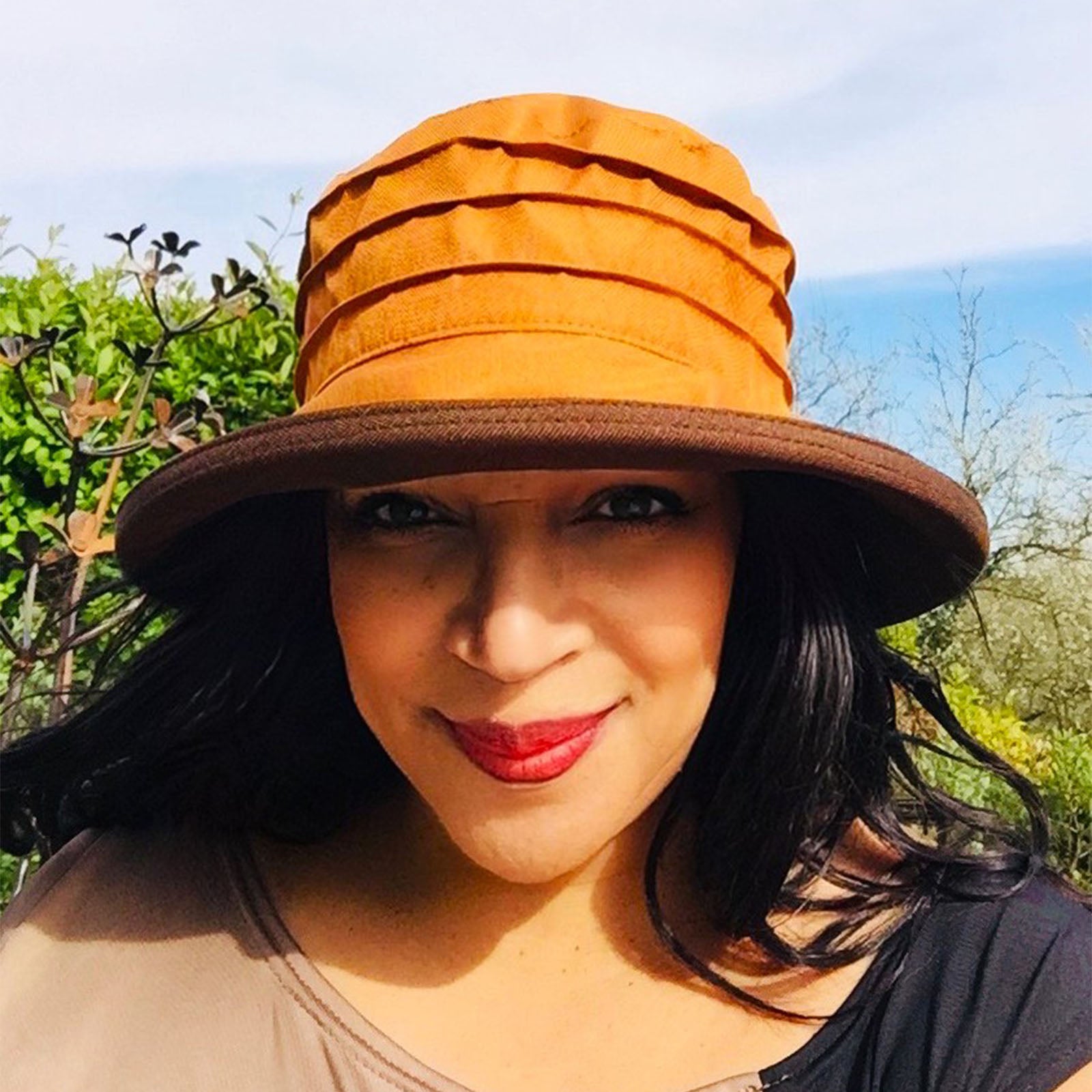 Lucy Summer Rain Hat (Two Tone)