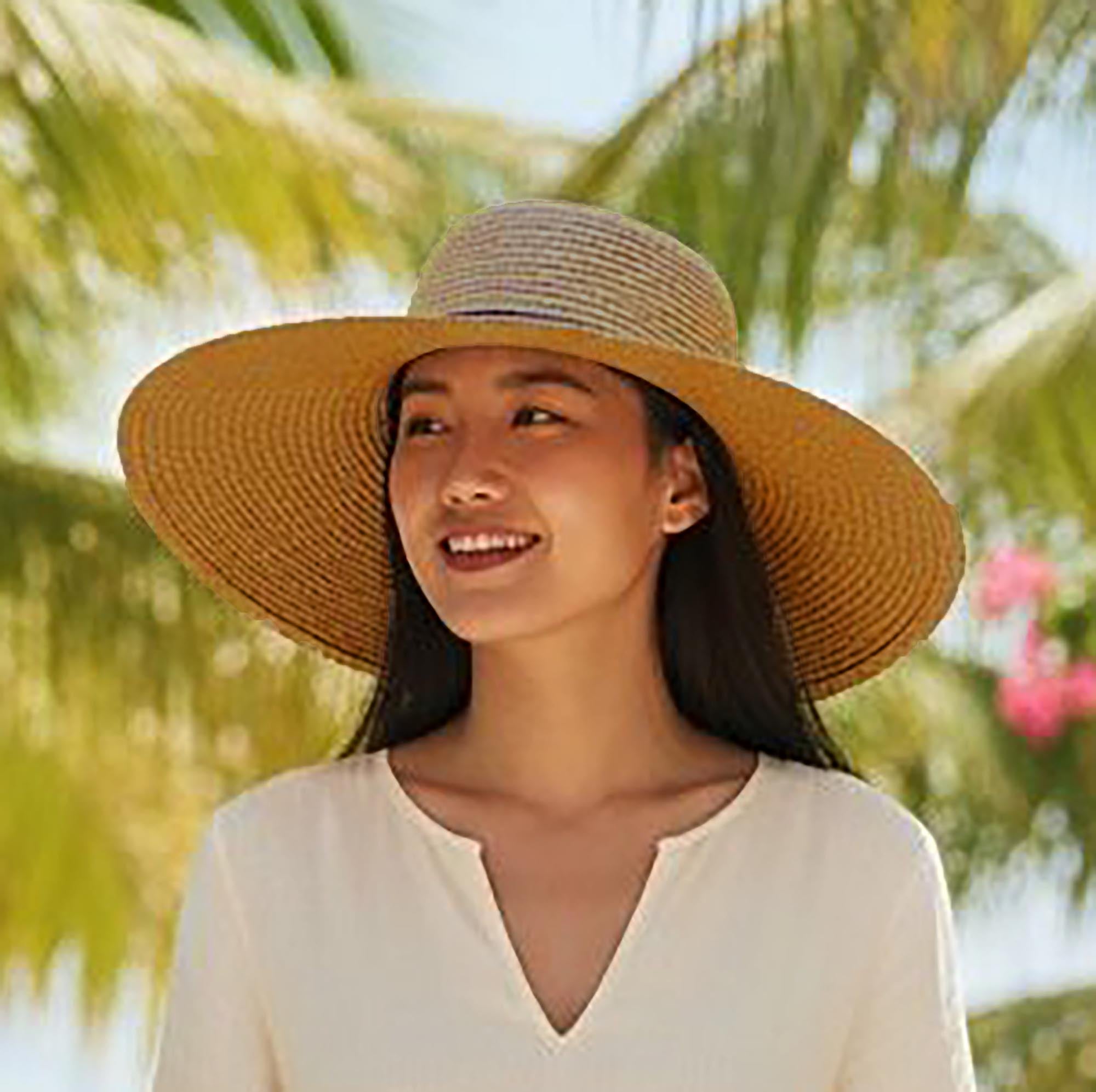 Wide Brim Lightweight Fashion Straw Sunhat