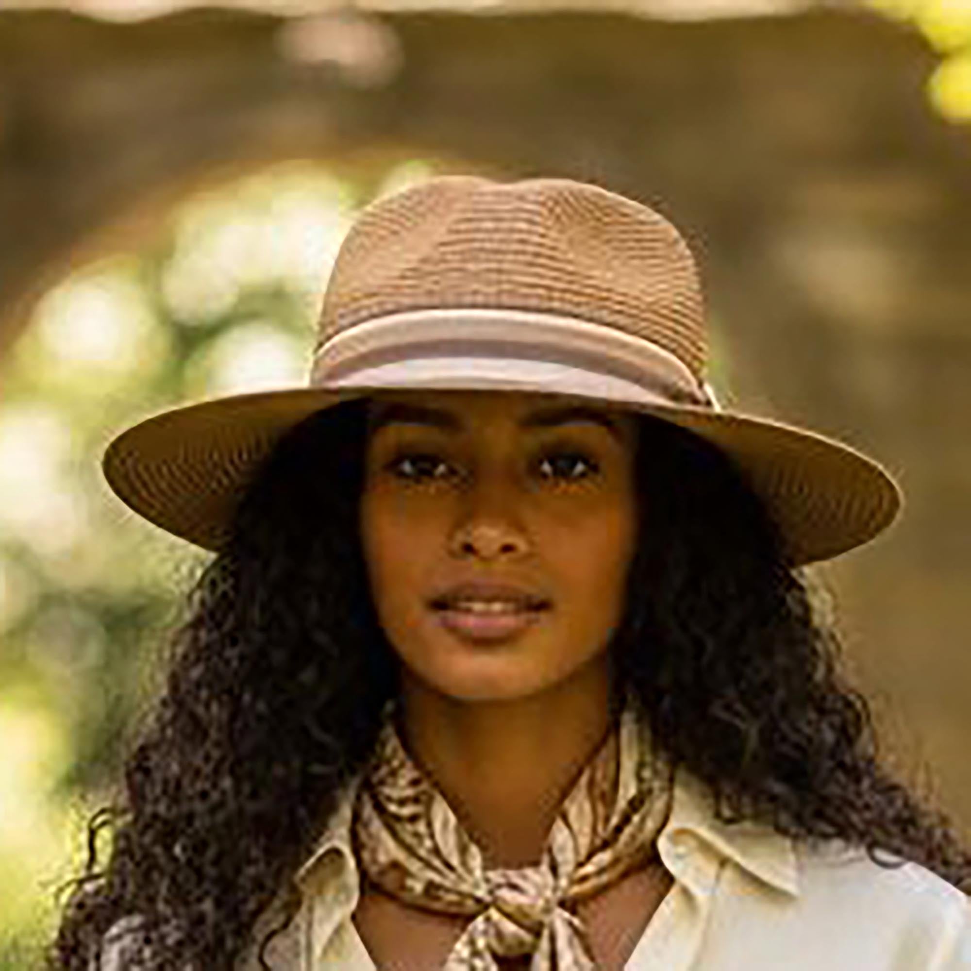 Unisex Fedora Style Two Tone Straw Sunhat