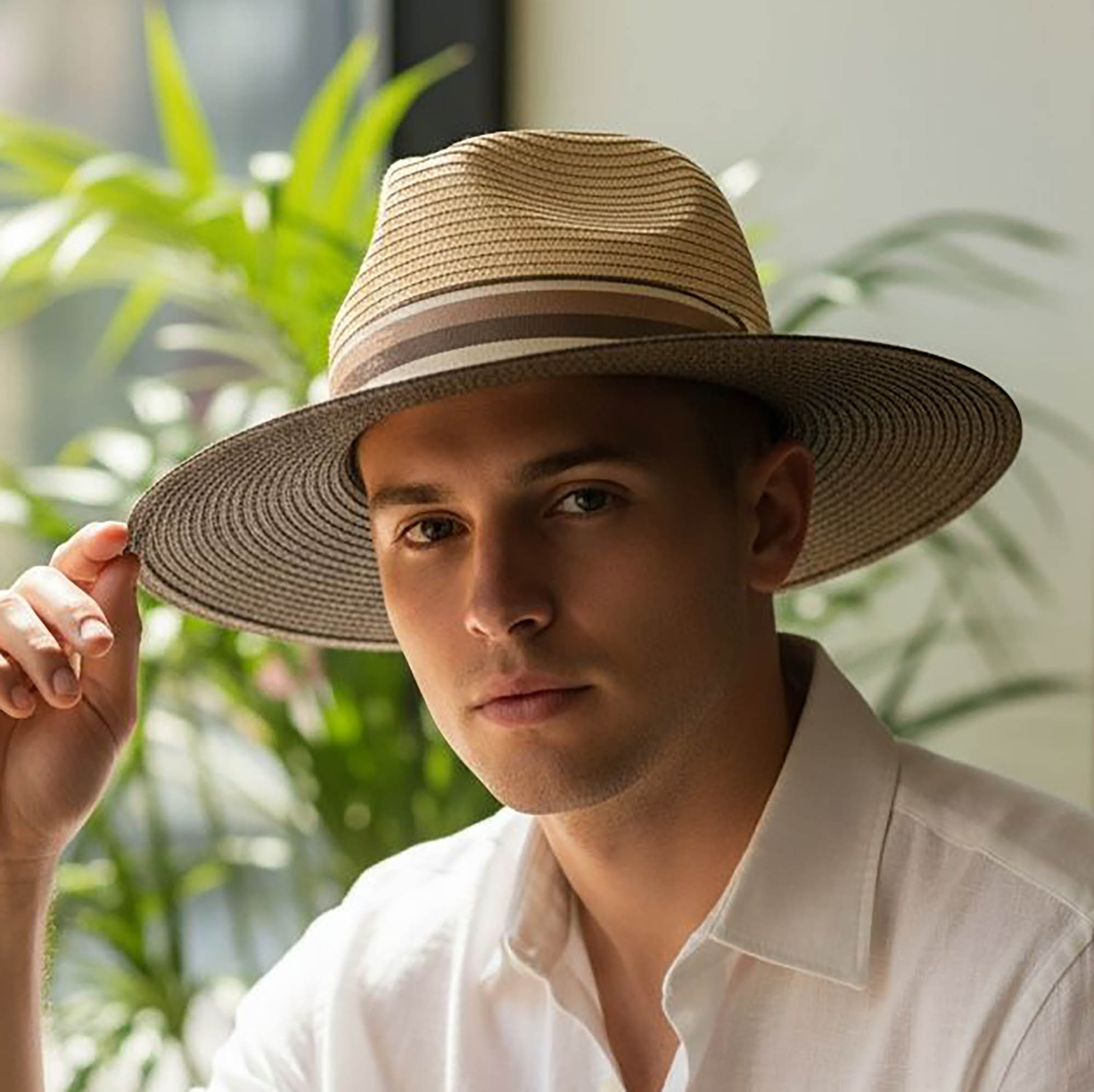 Unisex Fedora Style Two Tone Straw Sunhat